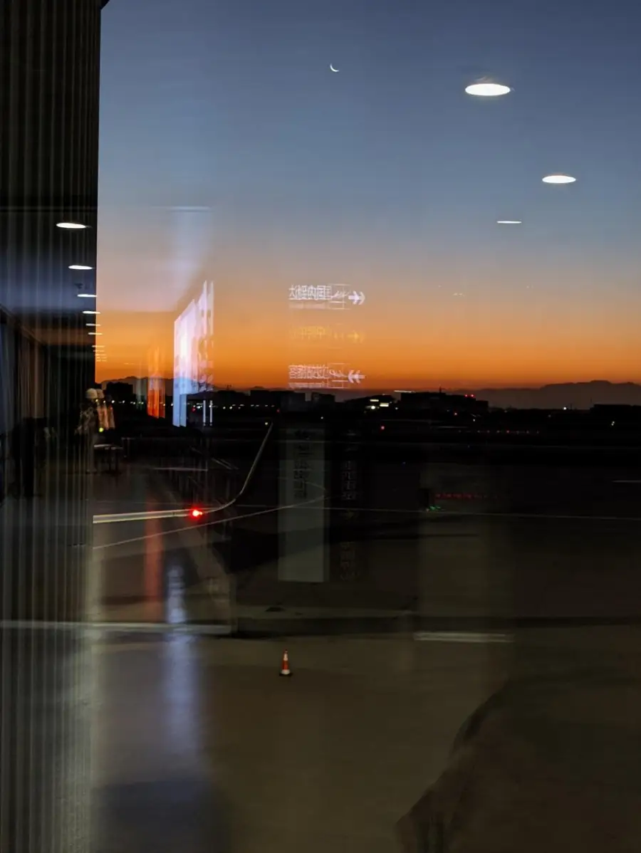 看到日出也就意识到自己的旅途要开始了